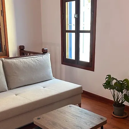 شقة فندقية Crystal Blue Kastellorizo 4*